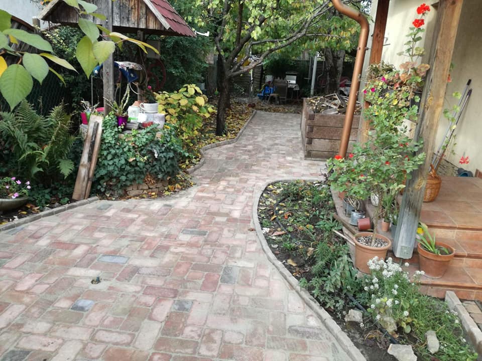 76936392_2395018370750240_1861321895601766400_n